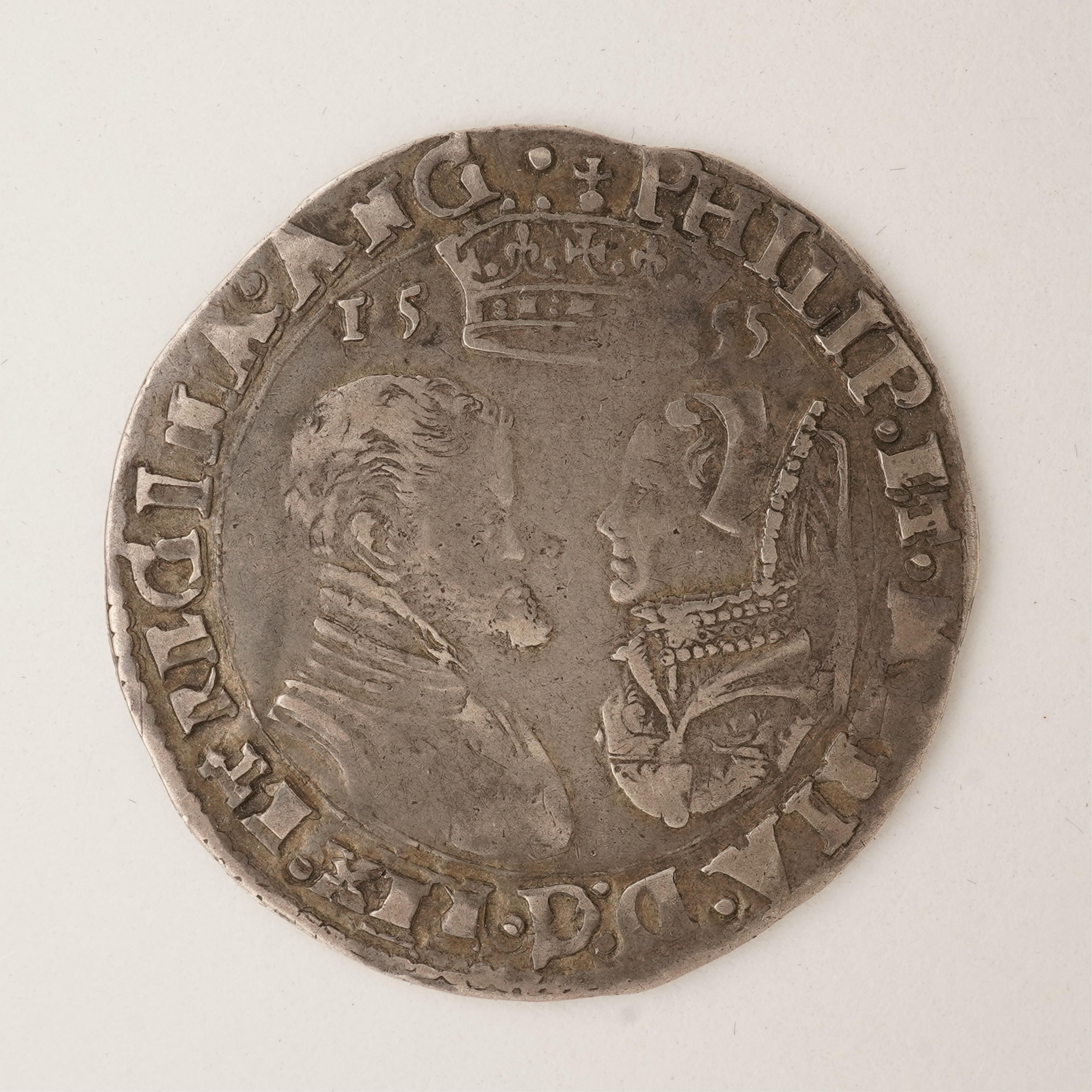 British hammered coins, Philip and Mary, silver shilling, 1555, English titles with market value, S. 2501, some weakness to shield otherwise fine